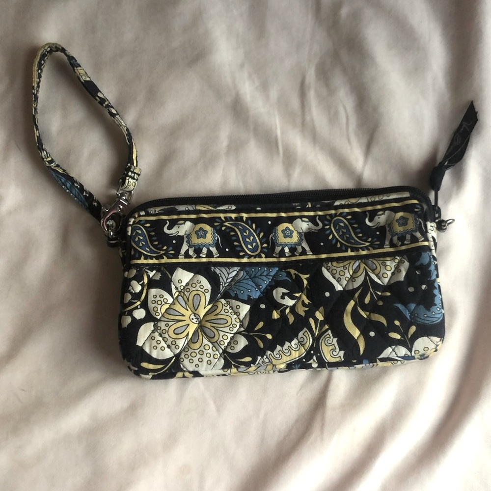 Vera Bradley Retired Ellie Blue Wallet Clutch Wristlet